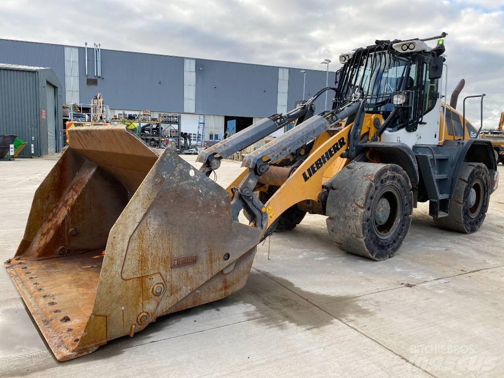 Liebherr L546 Pale gommate