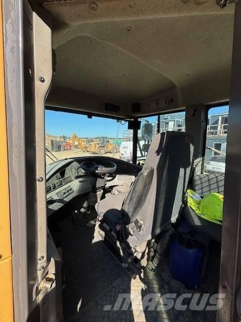 Volvo A 25 F Dumpers articolati