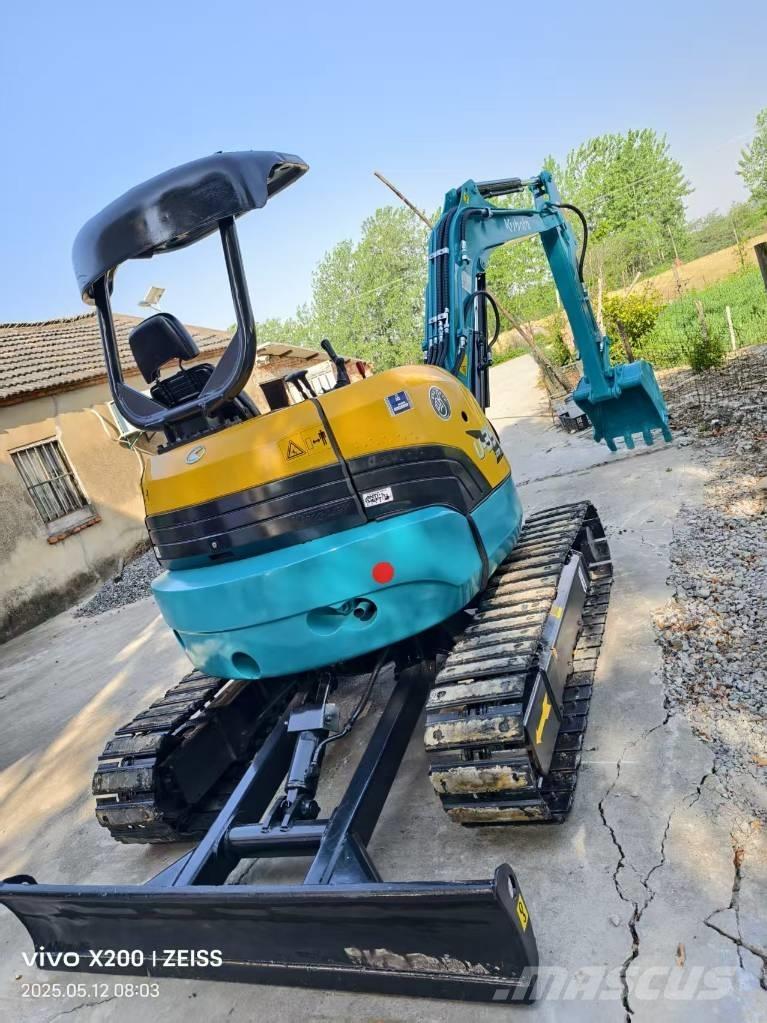 Kubota U 35 Miniescavatori
