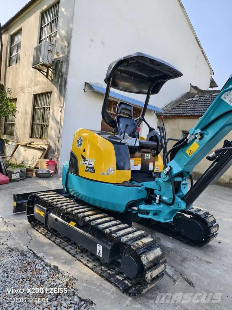 Kubota U 35 Miniescavatori