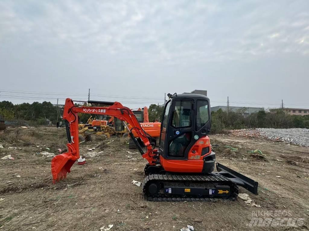 Kubota U 35 Miniescavatori