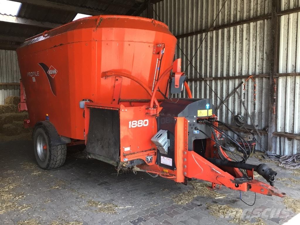 Kuhn Profile 1880 Miscelatori
