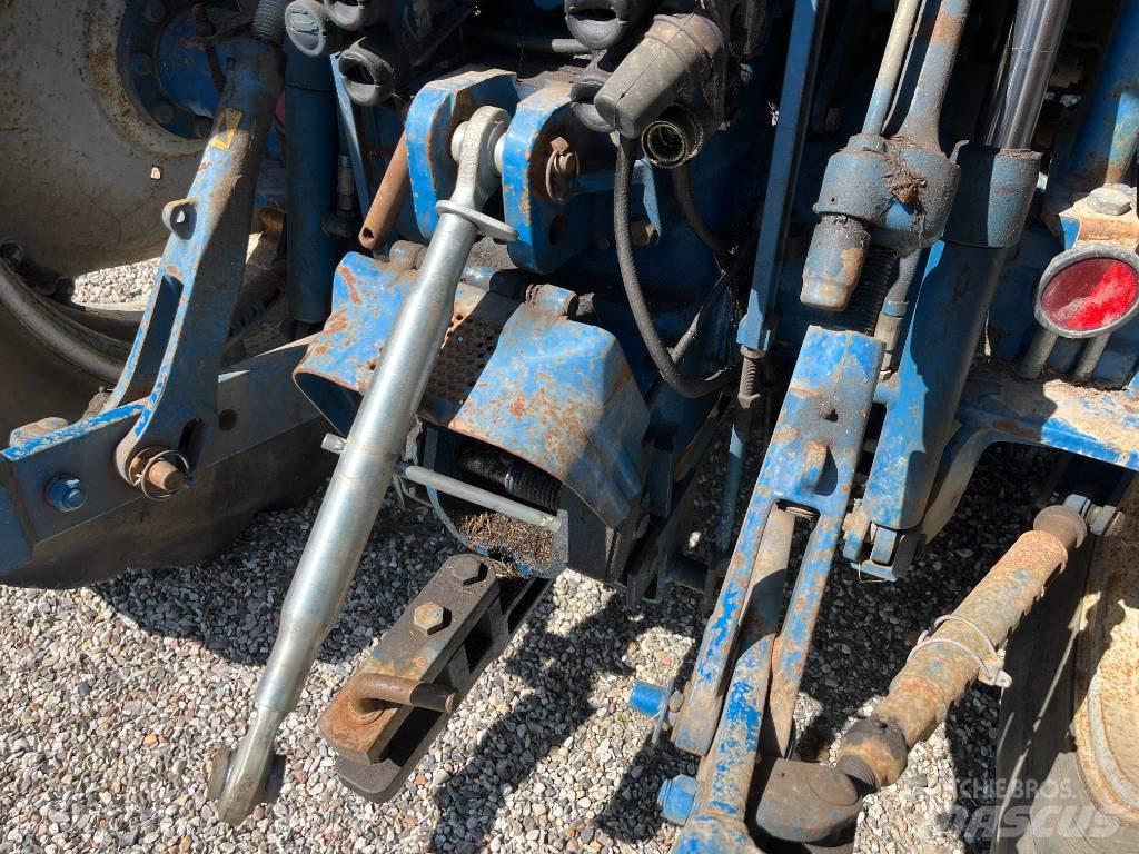 Ford 8210 Force III Trattori