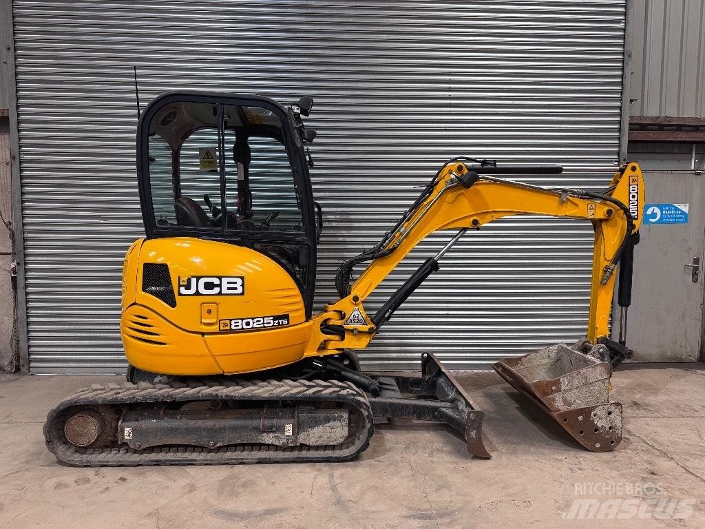 JCB 8025 ZTS Miniescavatori