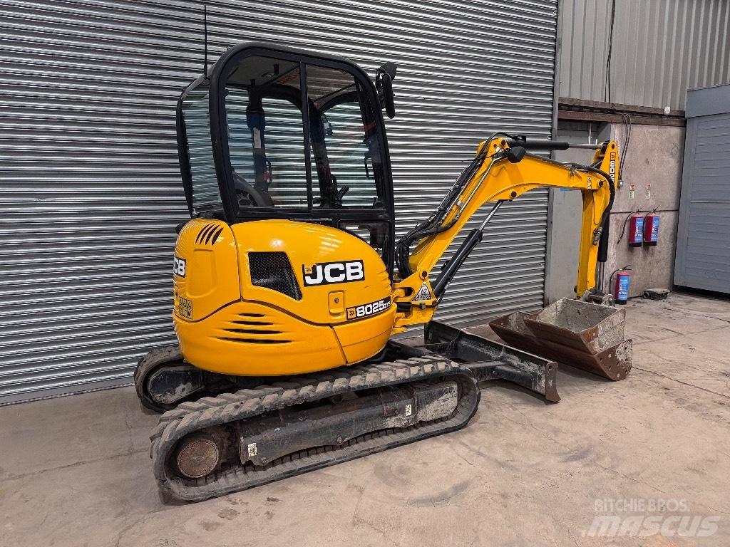 JCB 8025 ZTS Miniescavatori