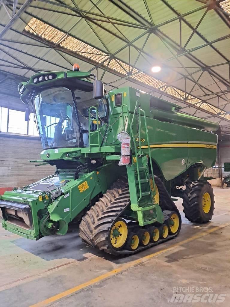 John Deere S 660 Mietitrebbiatrici