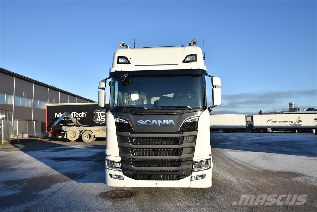 Scania R590 8X4 Autocabinati