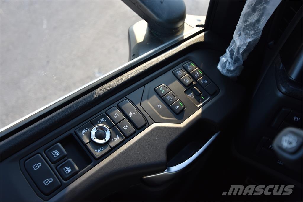 Scania R590 8X4 Autocabinati