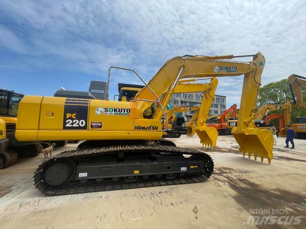 Komatsu PC 220-7 Escavatori cingolati