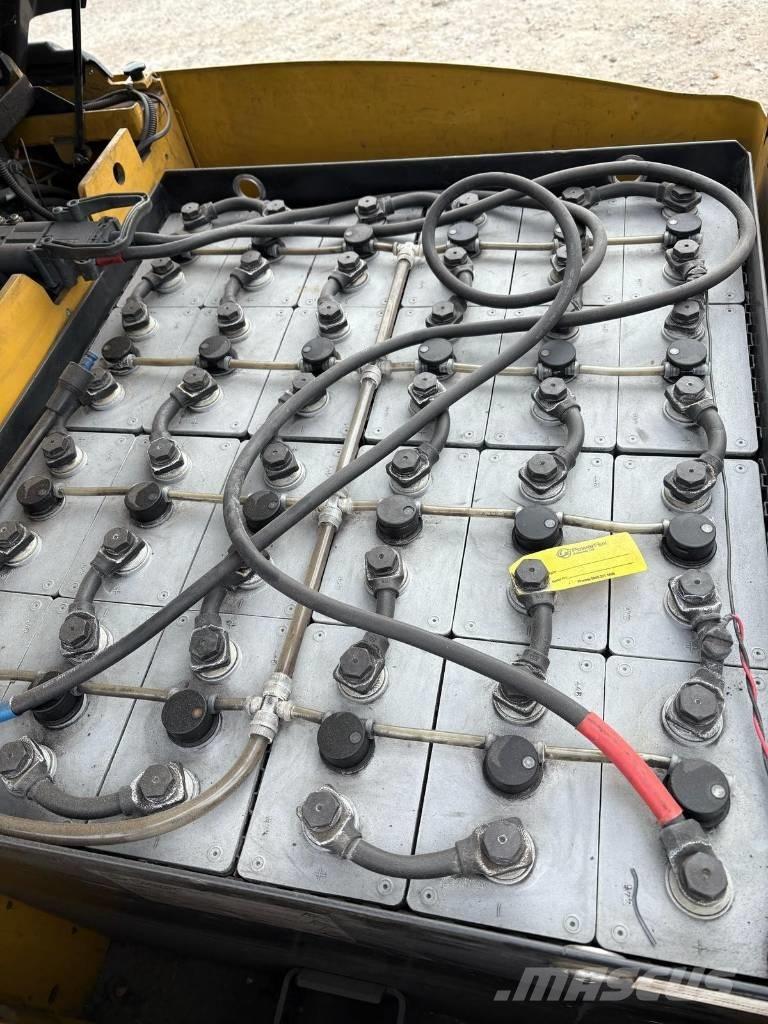 CAT EP18PNT Carrelli elevatori elettrici