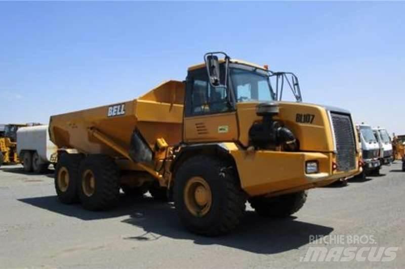 Bell B30D Dumpers articolati