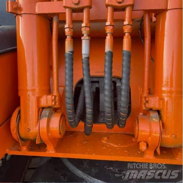 Hitachi ZX120 Escavatori cingolati