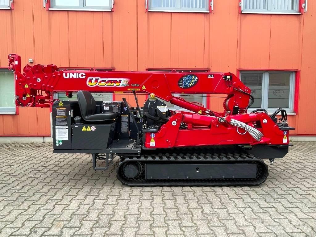 Unic URW-376 Mini gru