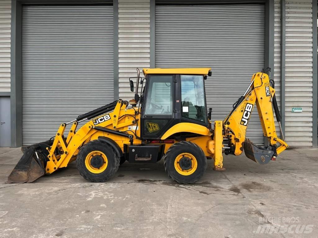 JCB 2 CX Terne