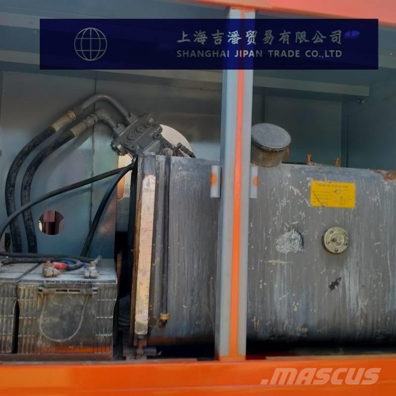 Hitachi KH 150-3 Gru cingolate