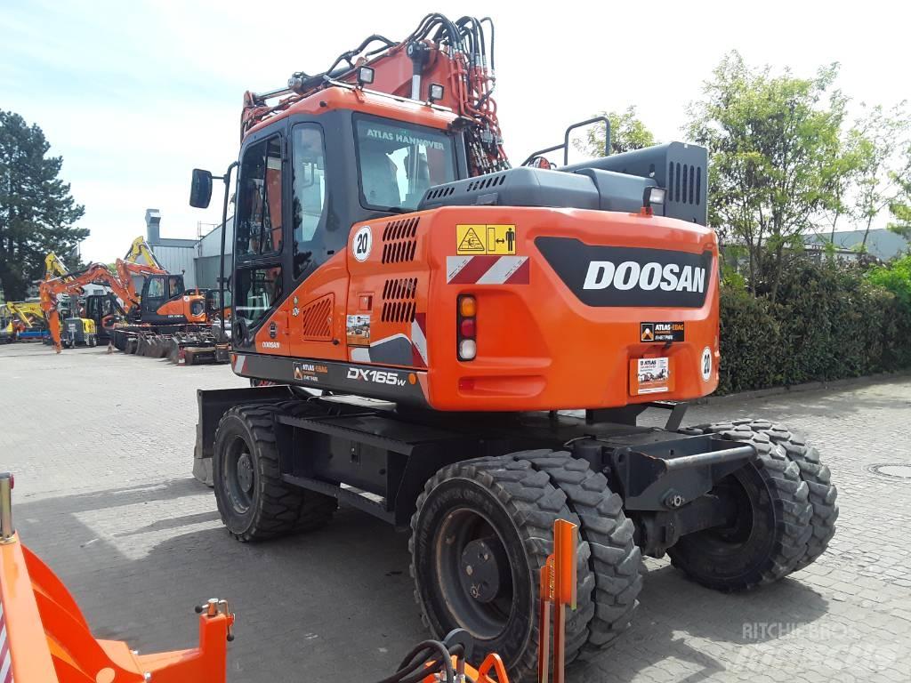 Doosan DX 165 W-5 Escavatori gommati