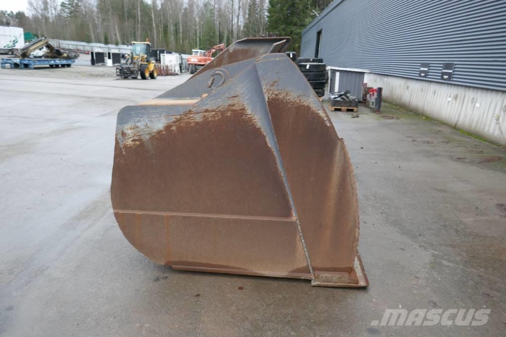 CAT 980M Skopa Benne