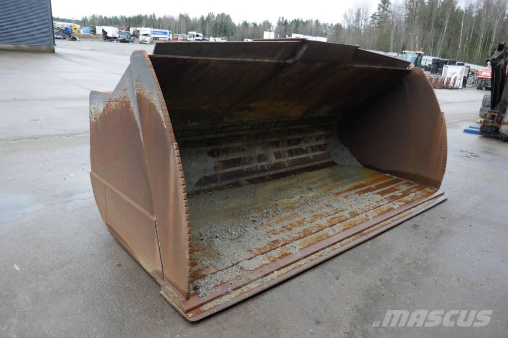 CAT 980M Skopa Benne