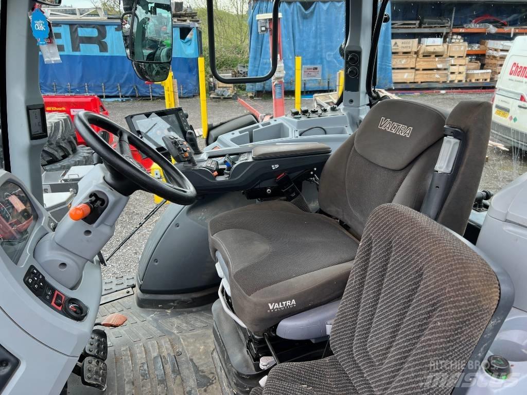 Valtra T 254 V Trattori
