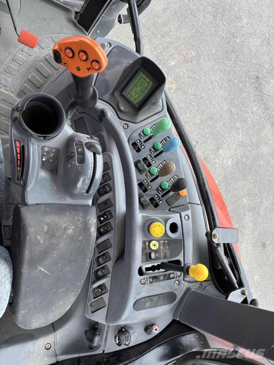 New Holland T7030 Trattori