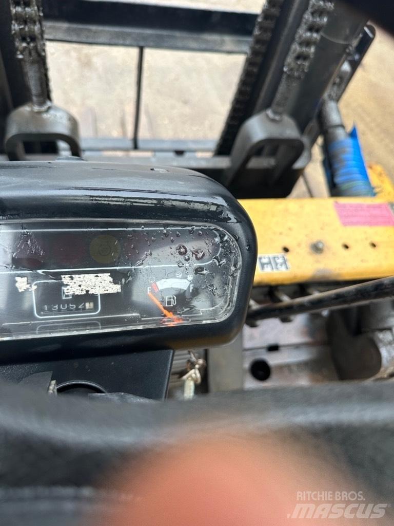CAT DP 40 Carrelli elevatori diesel