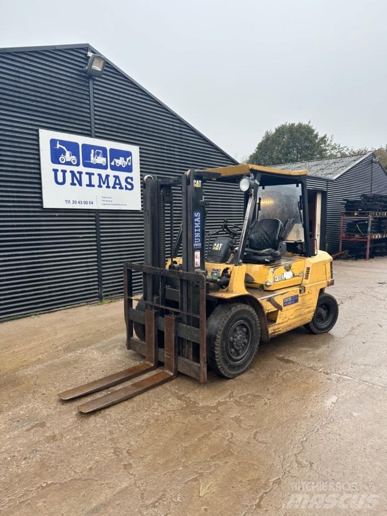 CAT DP 40 Carrelli elevatori diesel