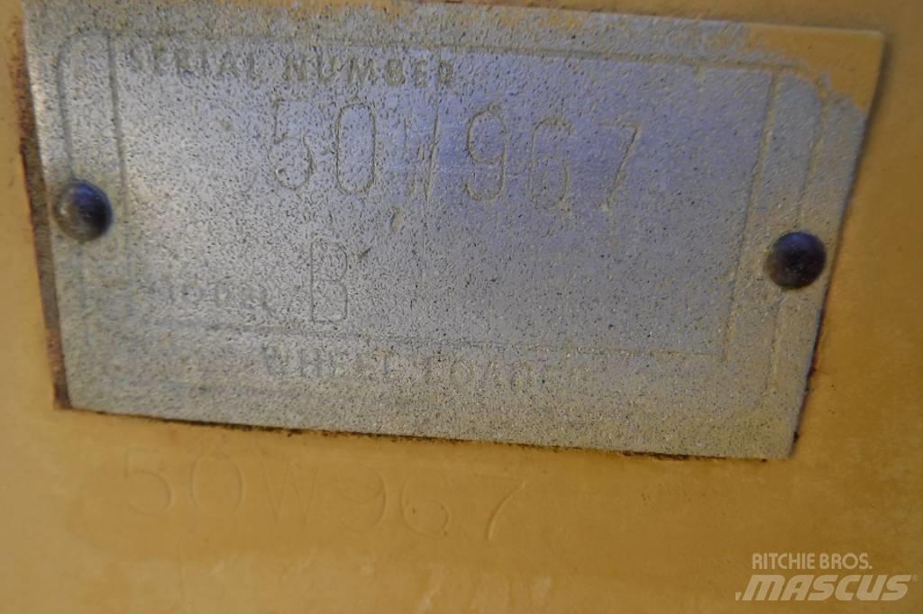 CAT 988 B Pale gommate