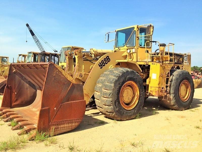 CAT 988 B Pale gommate