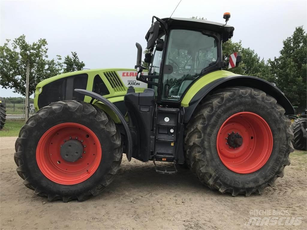CLAAS Axion 950 Trattori
