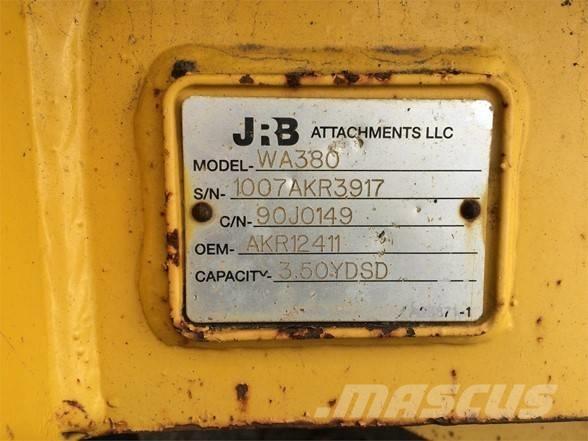 JRB Bucket-Side Dump Benne