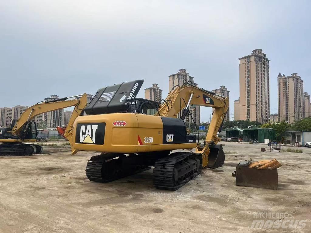 CAT 325D Escavatori cingolati