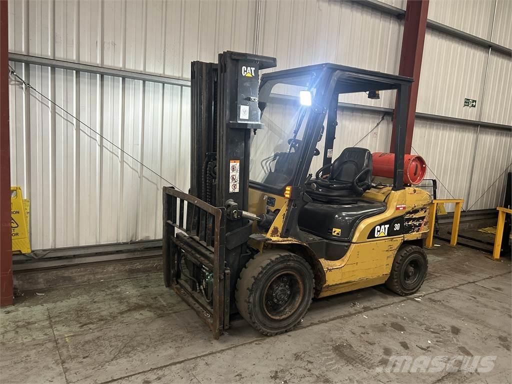 CAT GP30NT Carrelli elevatori GPL