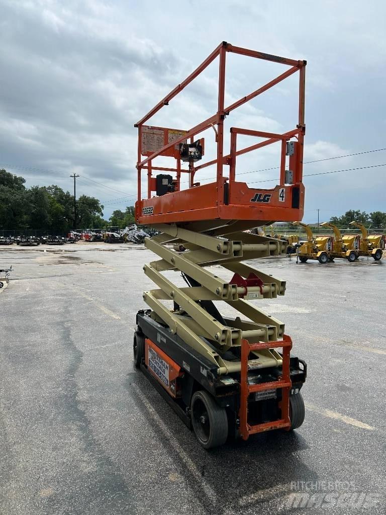 JLG R2632 Piattaforme a pantografo