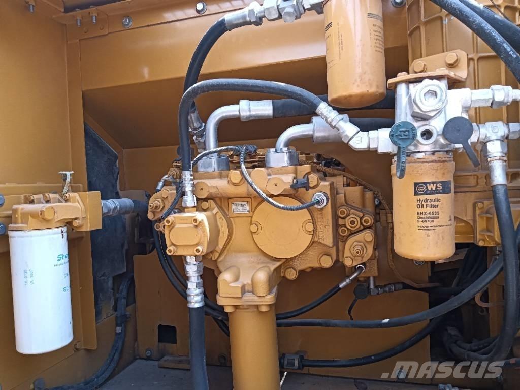 CAT 325 D Escavatori cingolati