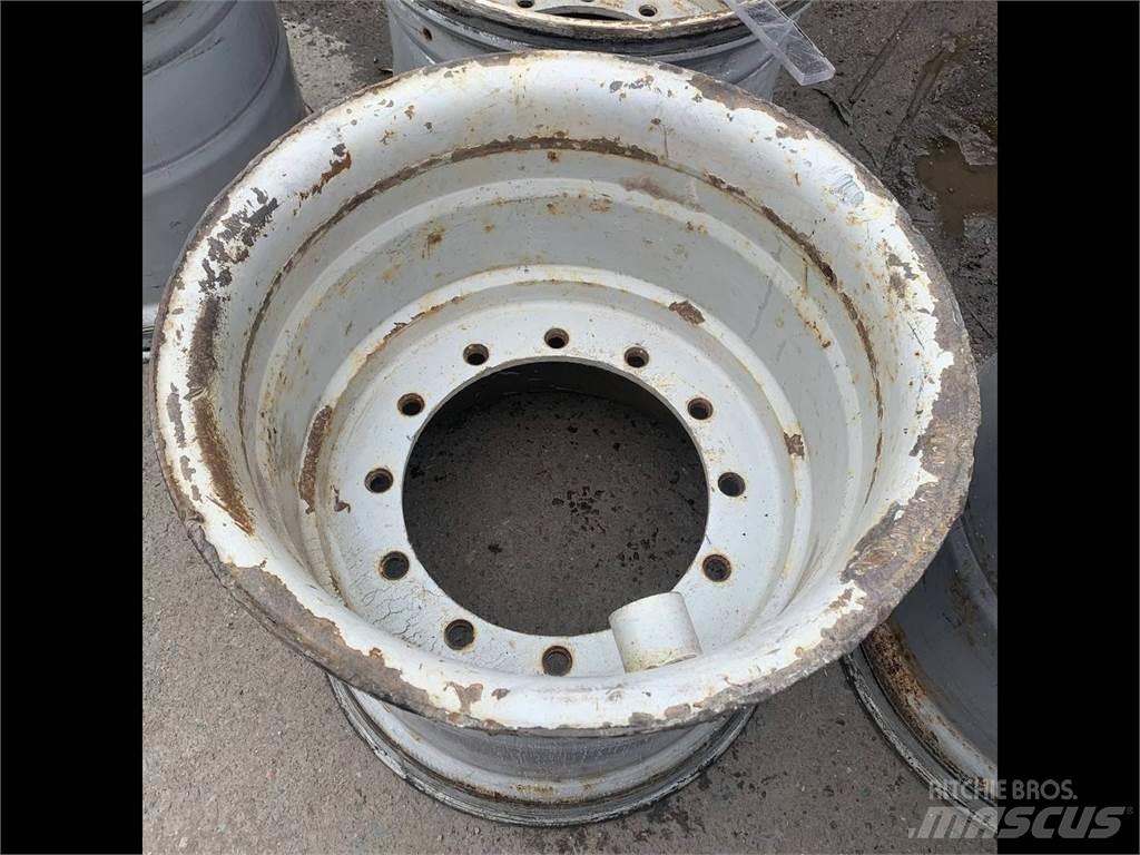 Gremo 1350 24x26,5 Pneumatici, ruote e cerchioni