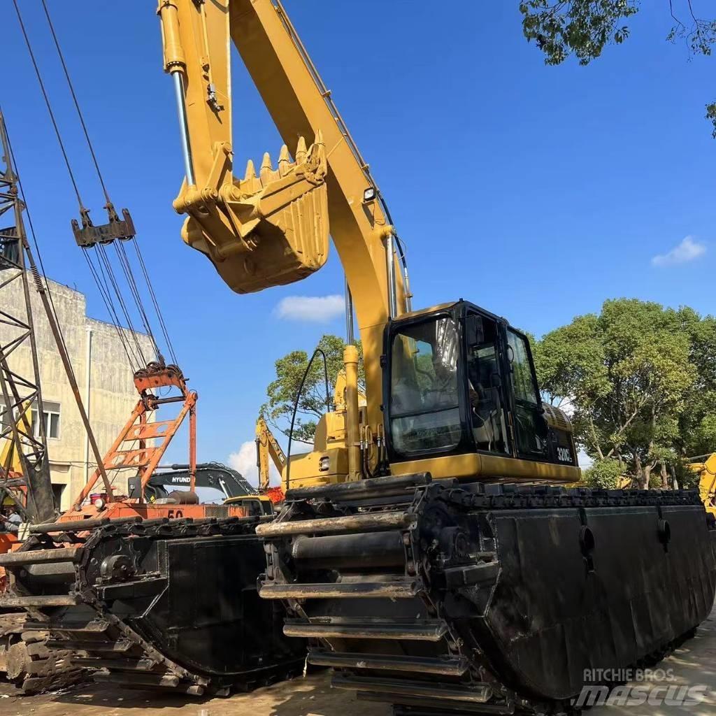 CAT 320 C Escavatori anfibi