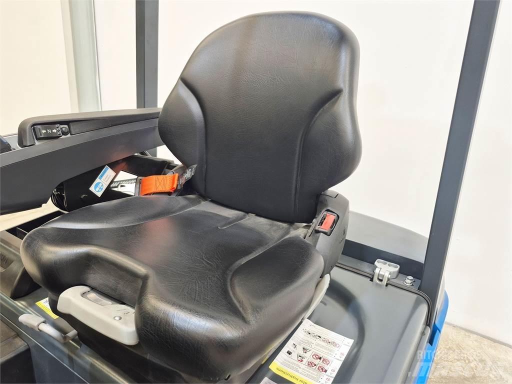  ECB18C Carrelli elevatori elettrici
