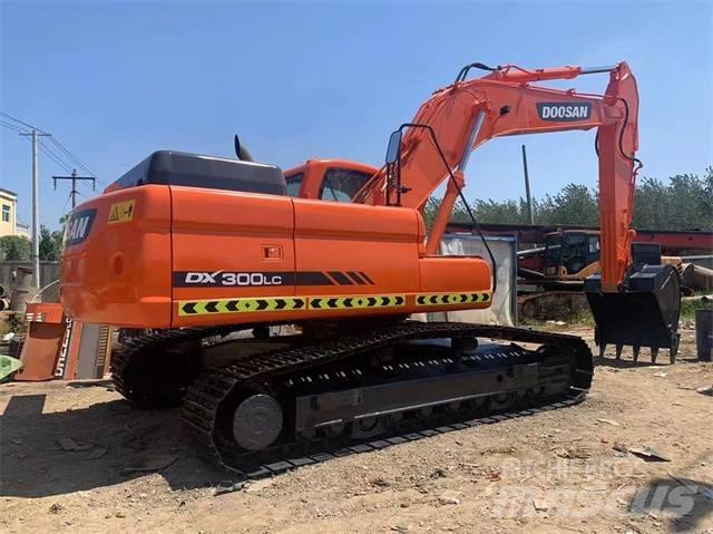 Doosan DX 300 LC Escavatori cingolati