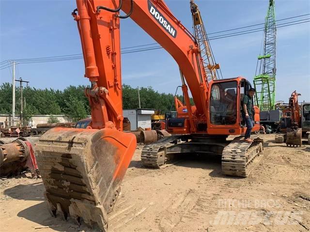 Doosan DX 300 LC Escavatori cingolati