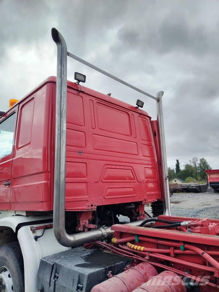 Scania 143 H Camion con gancio di sollevamento
