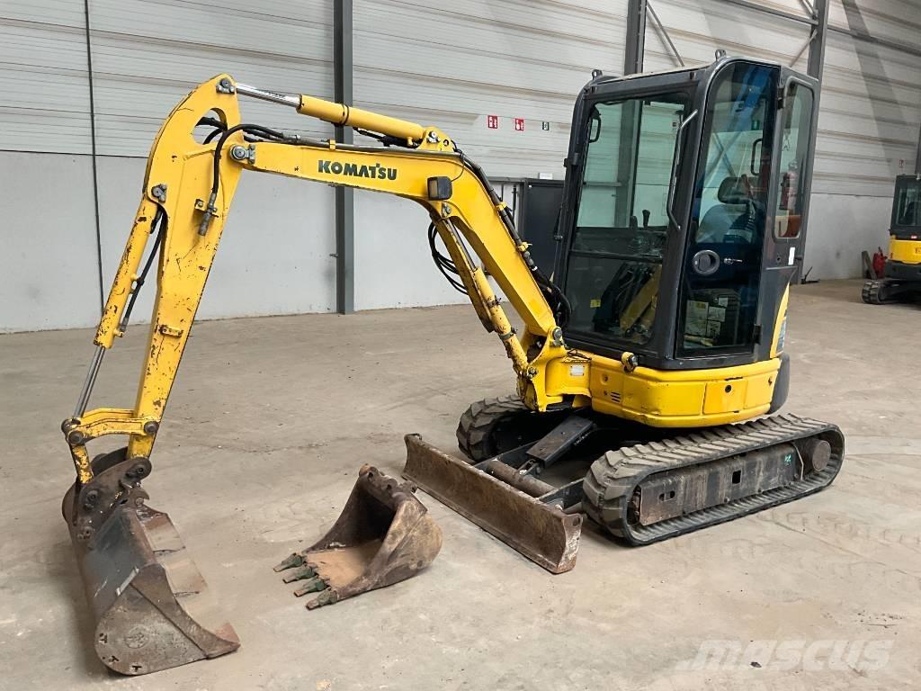 Komatsu PC 26 MR-3 Miniescavatori