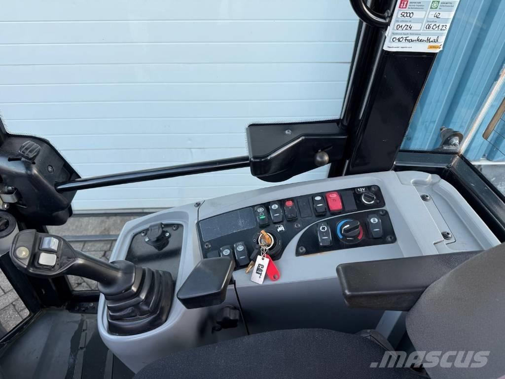 CAT 907 H Pale gommate