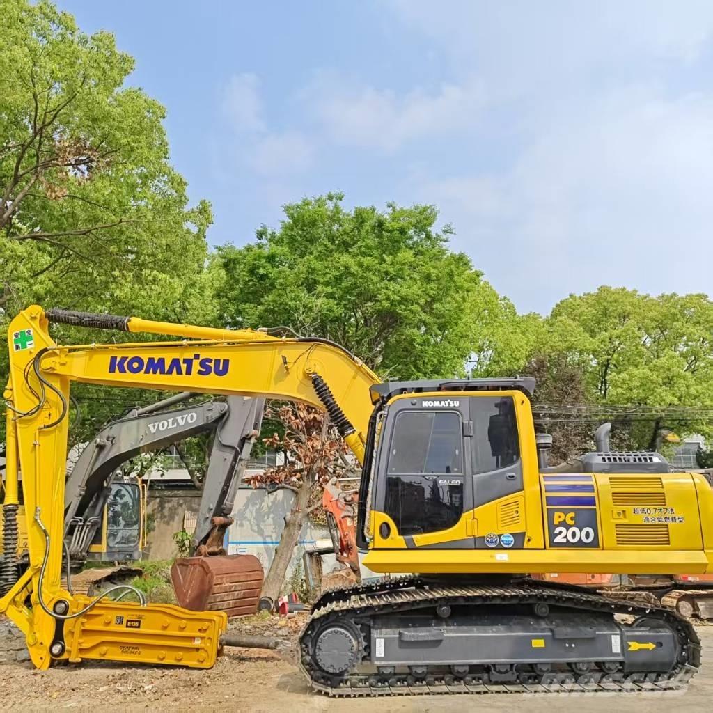 Komatsu PC 200 Escavatori cingolati