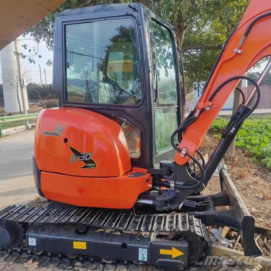 Kubota U 30 Miniescavatori