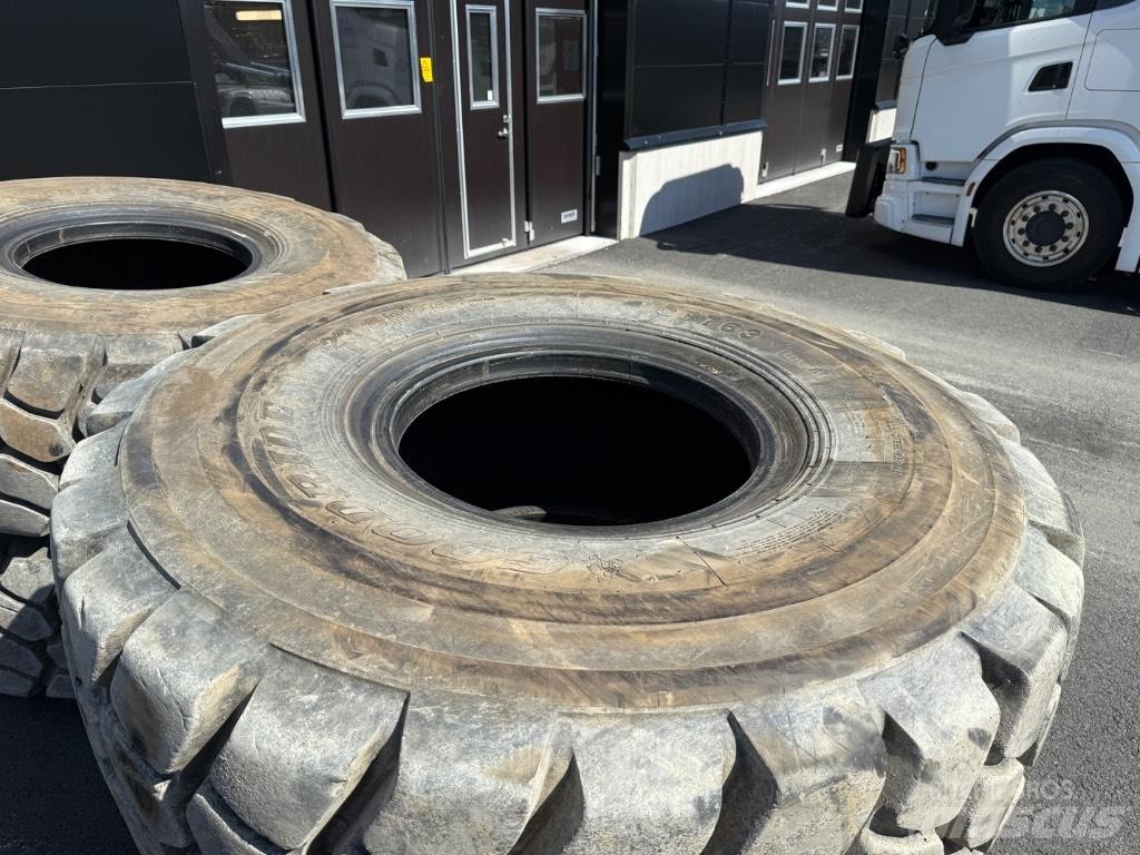 Volvo L120H Pale gommate