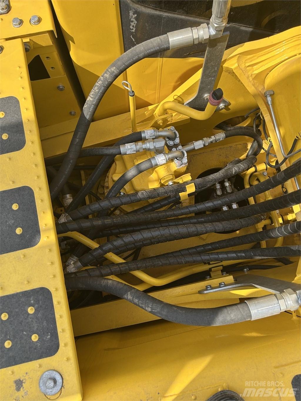 Komatsu PC 240 Escavatori cingolati