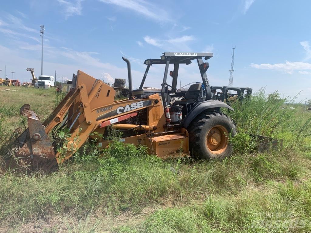 CASE 570 M XT Pale gommate