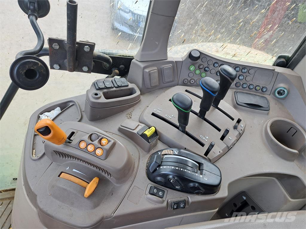 John Deere 6175M Trattori