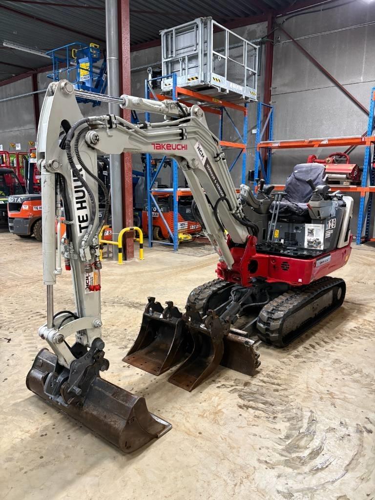 Takeuchi TB 225 Miniescavatori