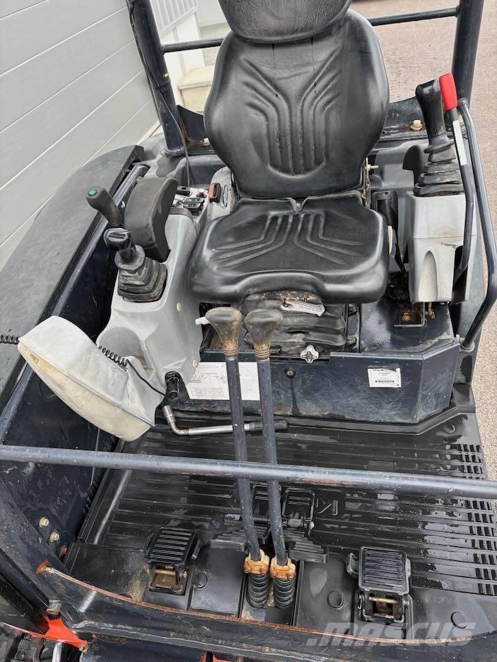 Kubota KX 030-4 Miniescavatori